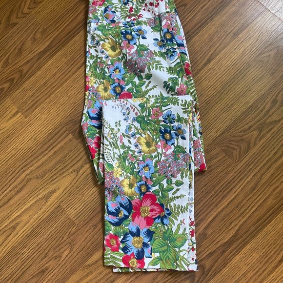 Designer Joseph Ribkoff Stretch Floral Pants - Picture 6 of 7
